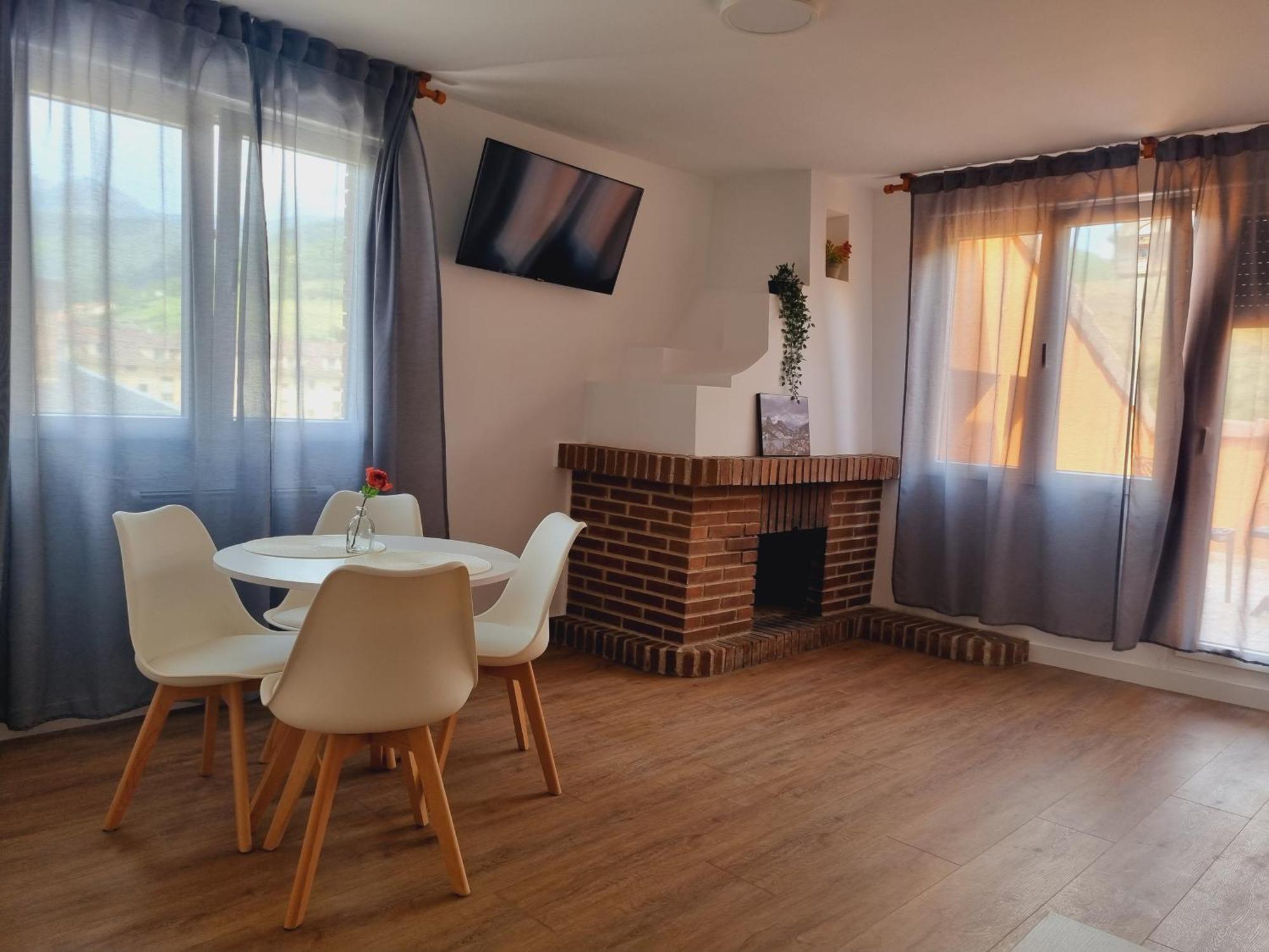 Maile Apartamentos ポテス 部屋 写真
